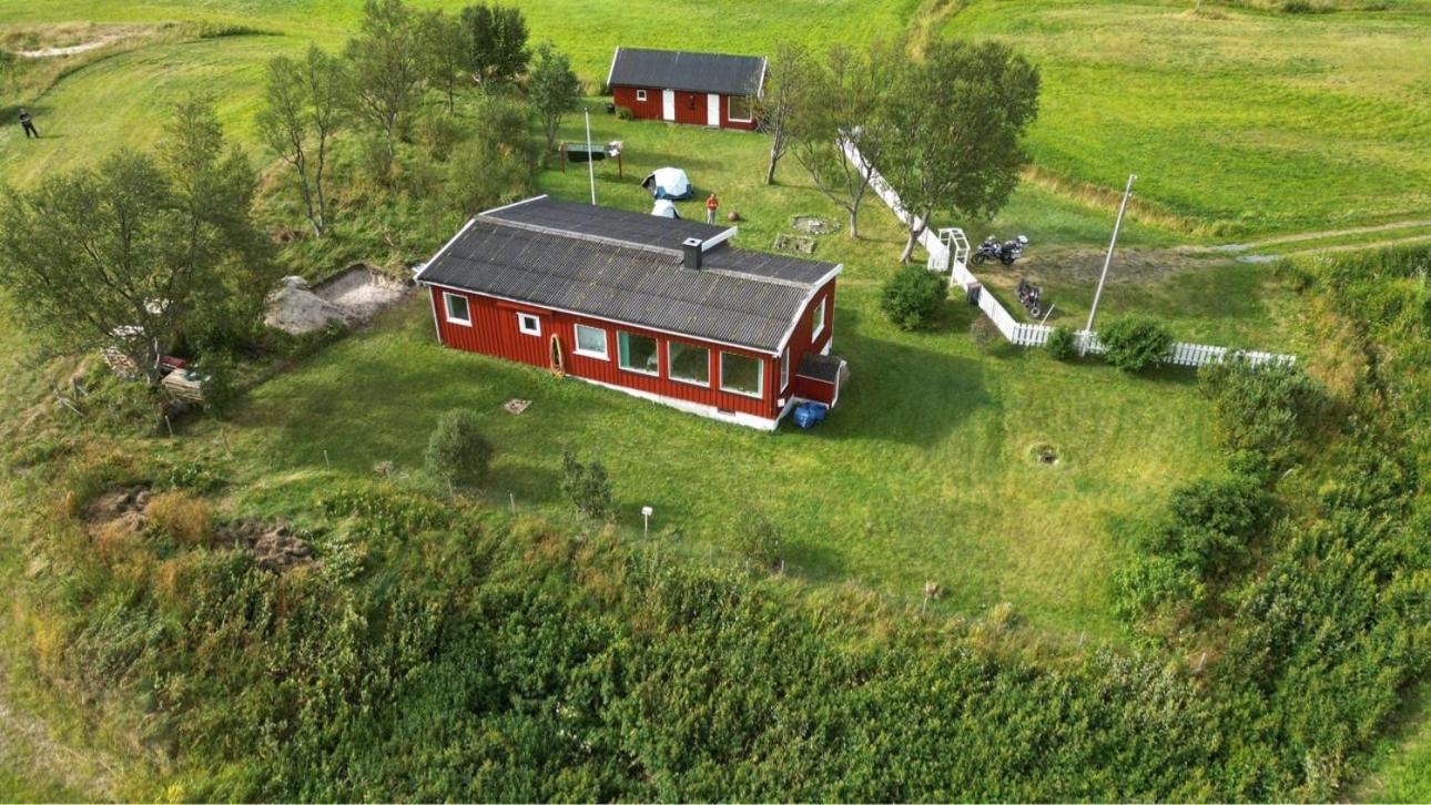 Midnattsolveien 3158,Sommarhusstrand Laukvik Lofoten Norway ภายนอก รูปภาพ